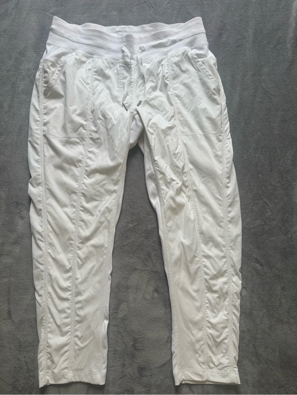 Lululemon White Performance Jogger Pants size 12
